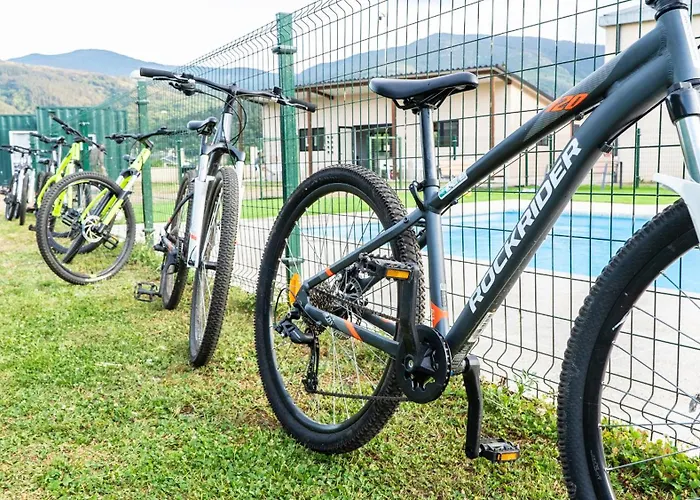 Xeocamping Montanas Do Courel Kemping *